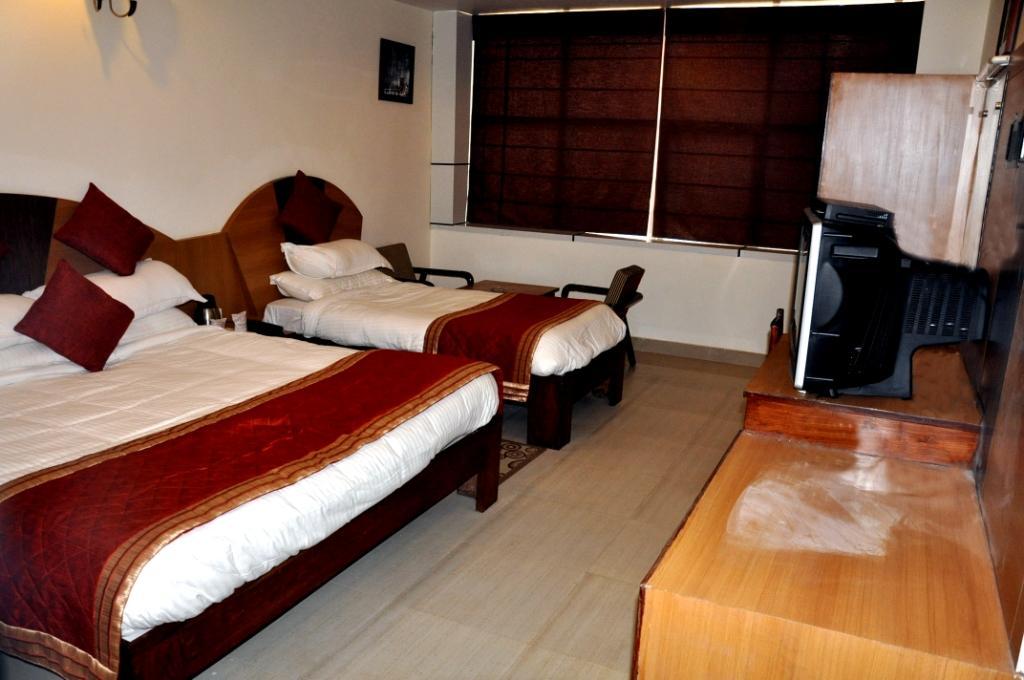 Hotel Mount View كاترا المظهر الخارجي الصورة