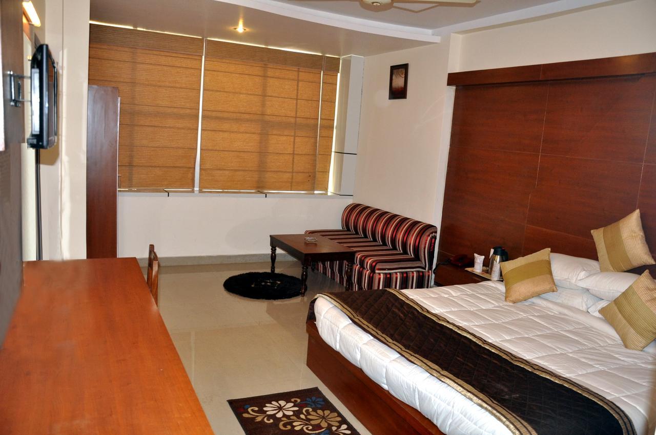 Hotel Mount View كاترا المظهر الخارجي الصورة