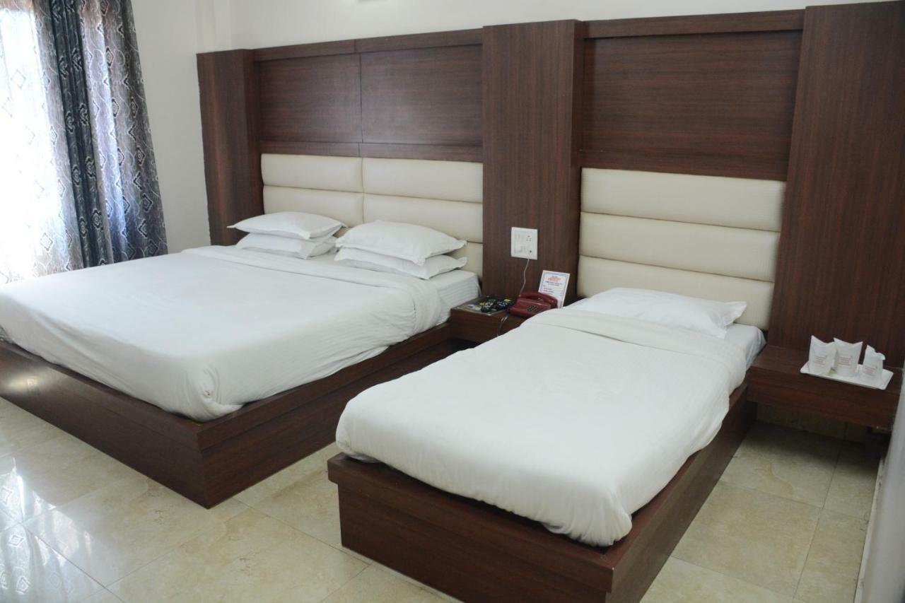Hotel Mount View كاترا المظهر الخارجي الصورة