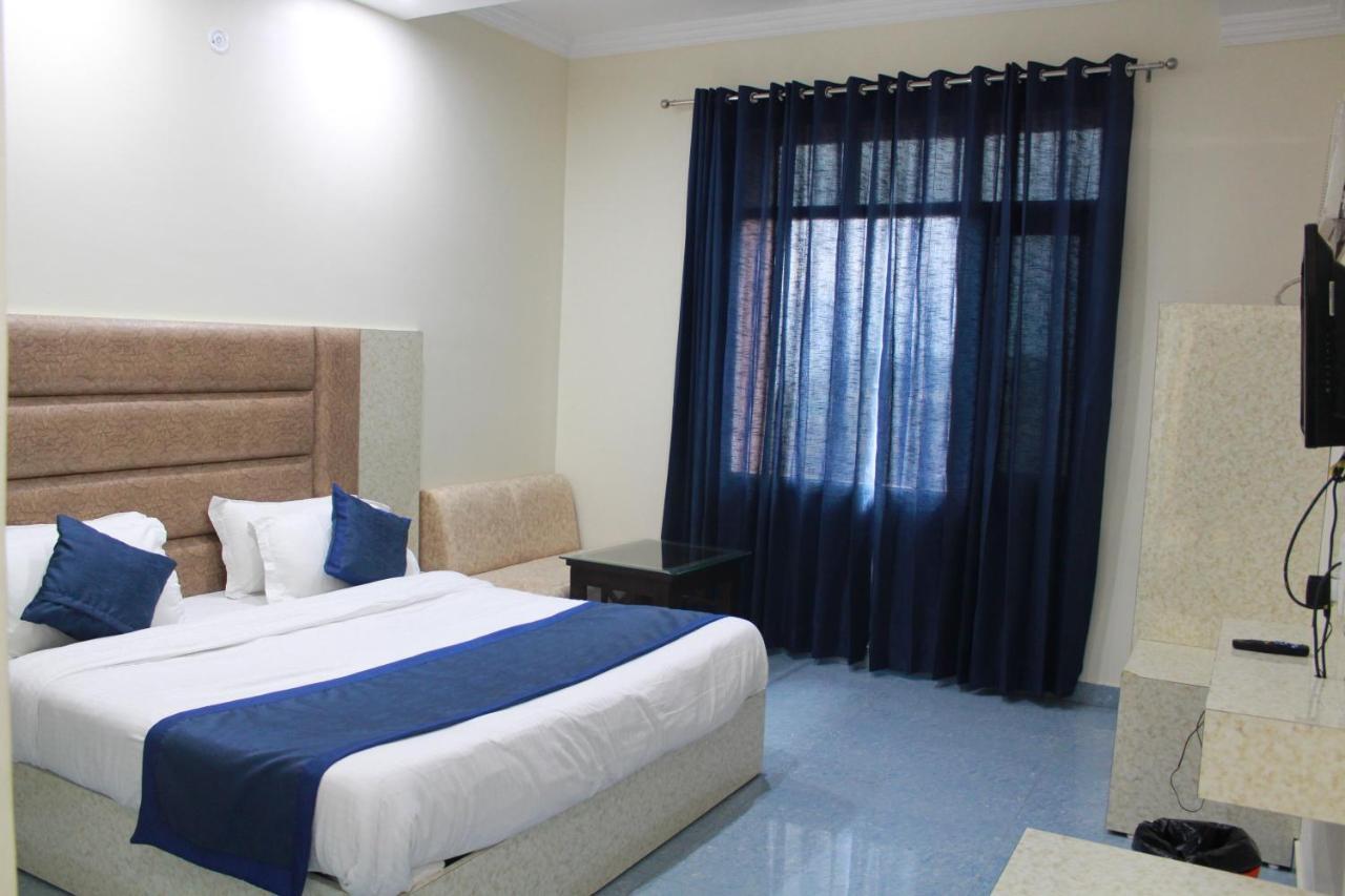 Hotel Mount View كاترا المظهر الخارجي الصورة