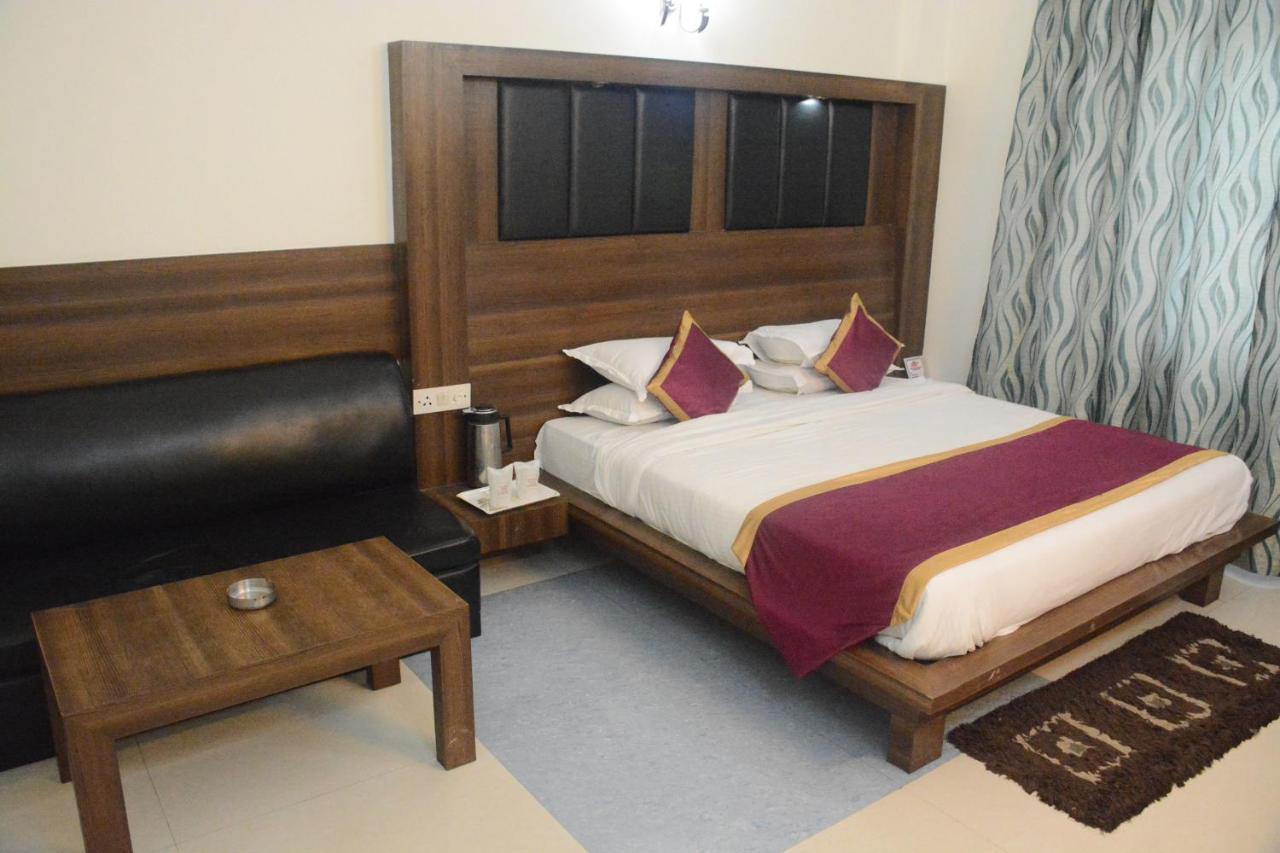 Hotel Mount View كاترا المظهر الخارجي الصورة